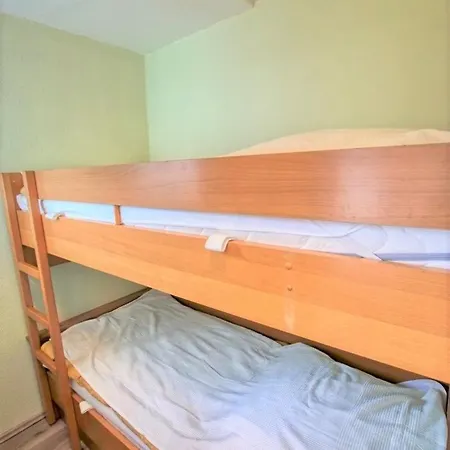 - Haus F, App 0f0108 Διαμέρισμα *